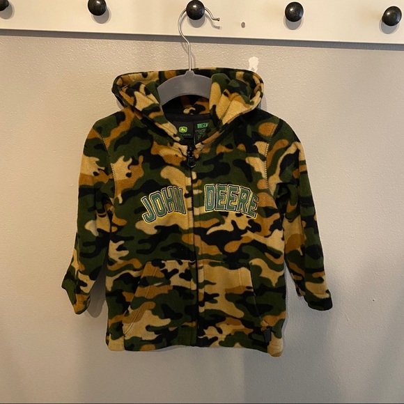 john deere camo hoodie
